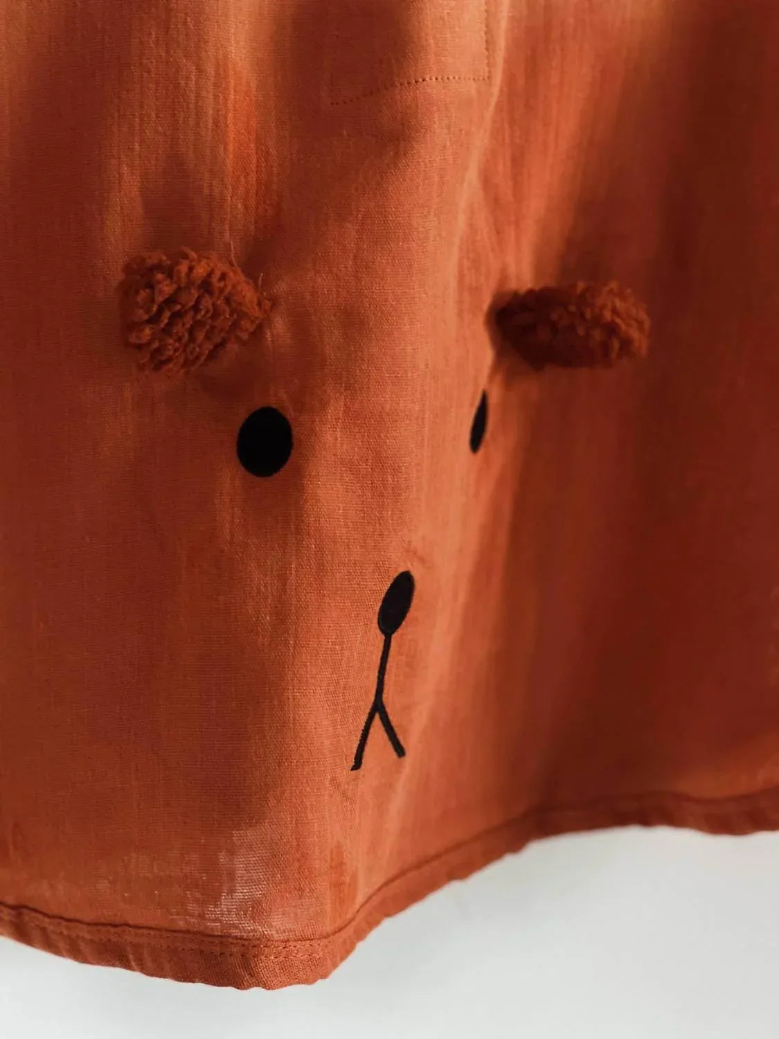 Bio-Musselin-Poncho mit Bär für Babys und Kleinkinder