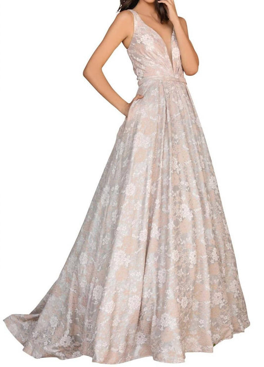Maxi-Partykleid mit V-Ausschnitt und Spitze