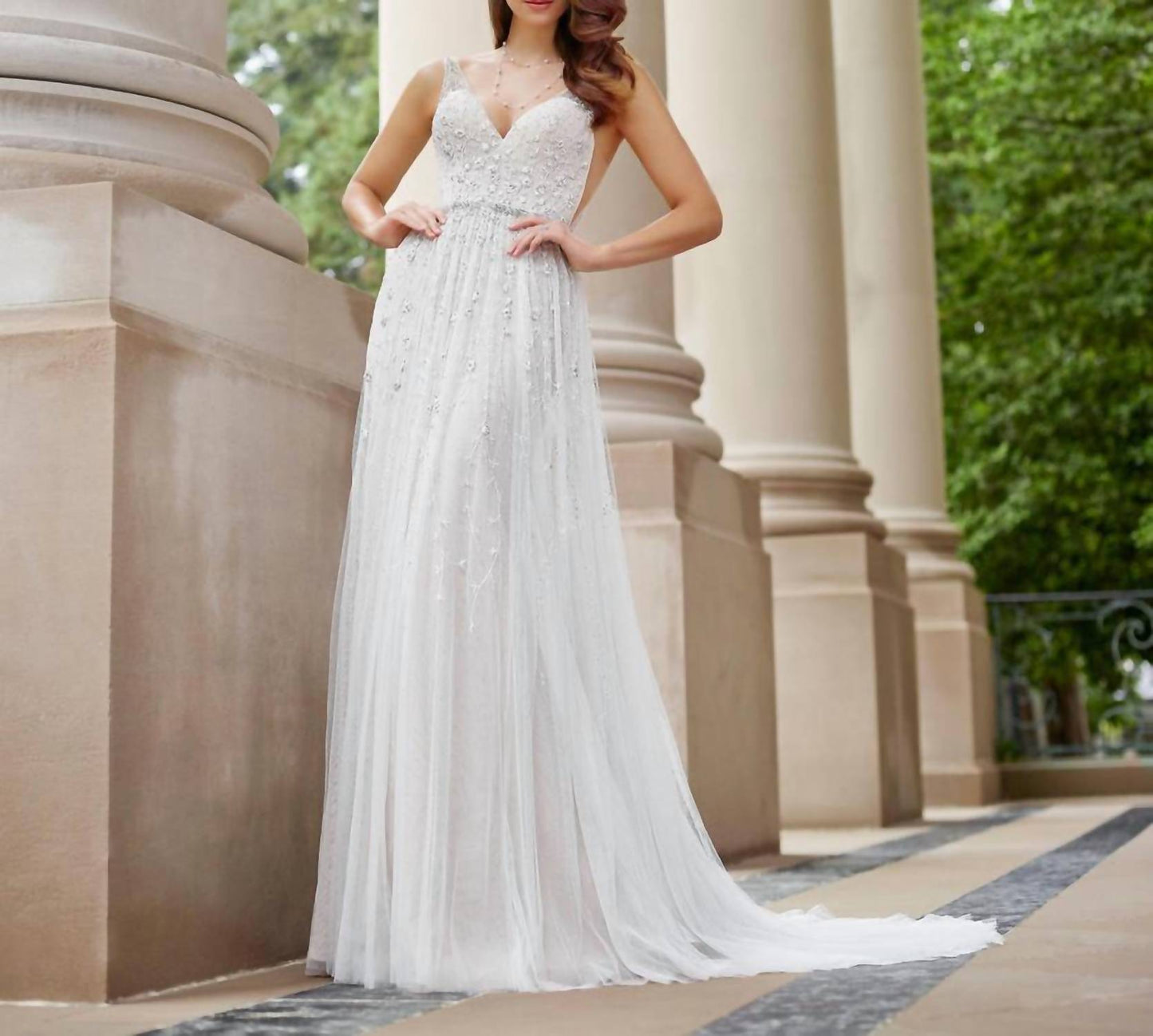 Stanza Open Back Wedding Gown