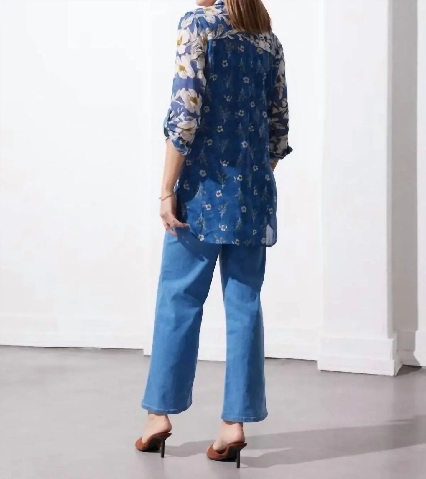 Bluse mit geblümtem Muster
