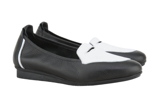 Women's Niwako Rocky Loafer