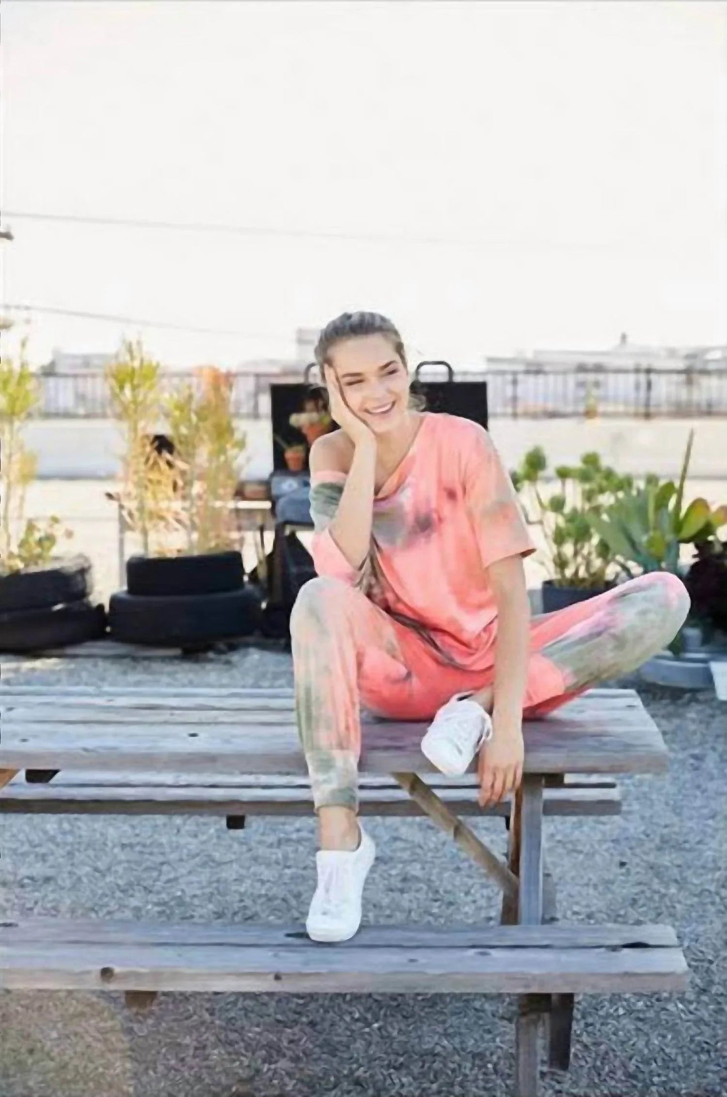 Riki Tie-Dye-Jogger-Set