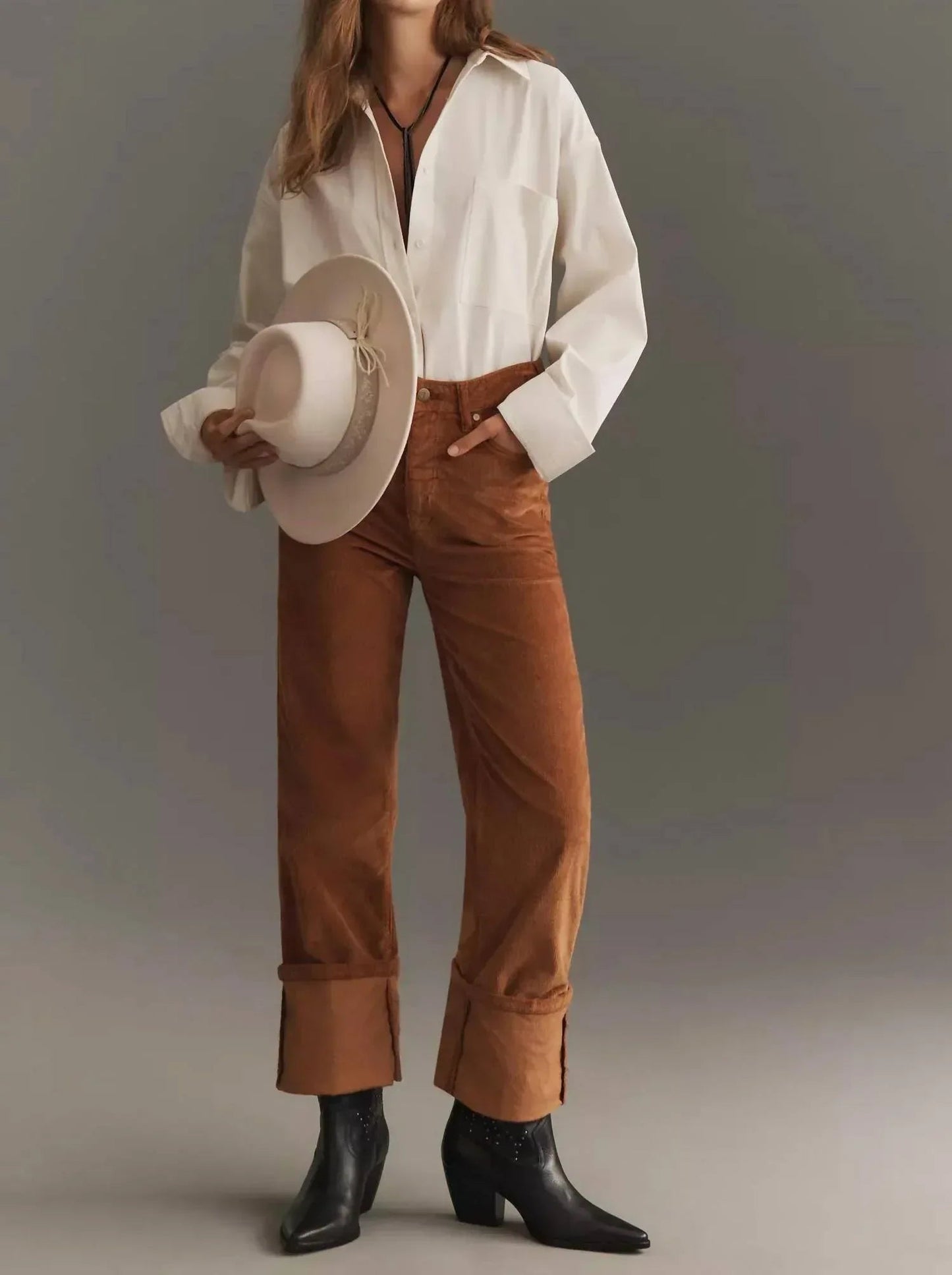 Scotty High-Rise Cordhose mit geradem Bein und Umschlag