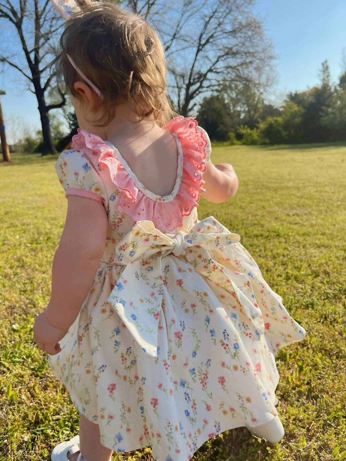 Frühlingsblumenkleid