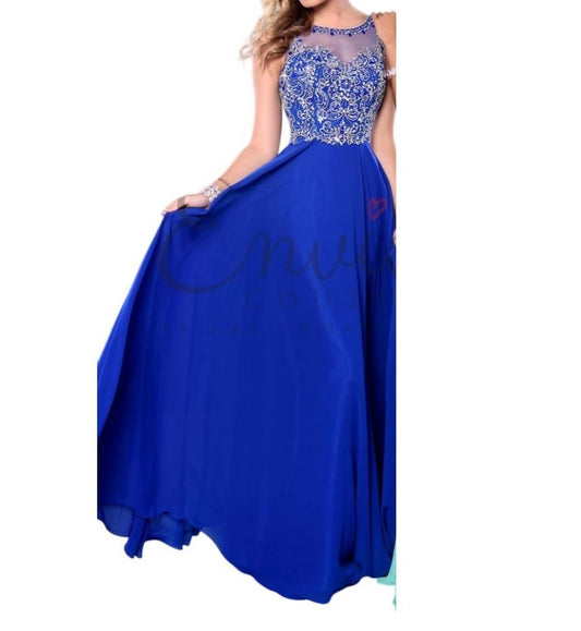 Elegant Sleeveless Gown