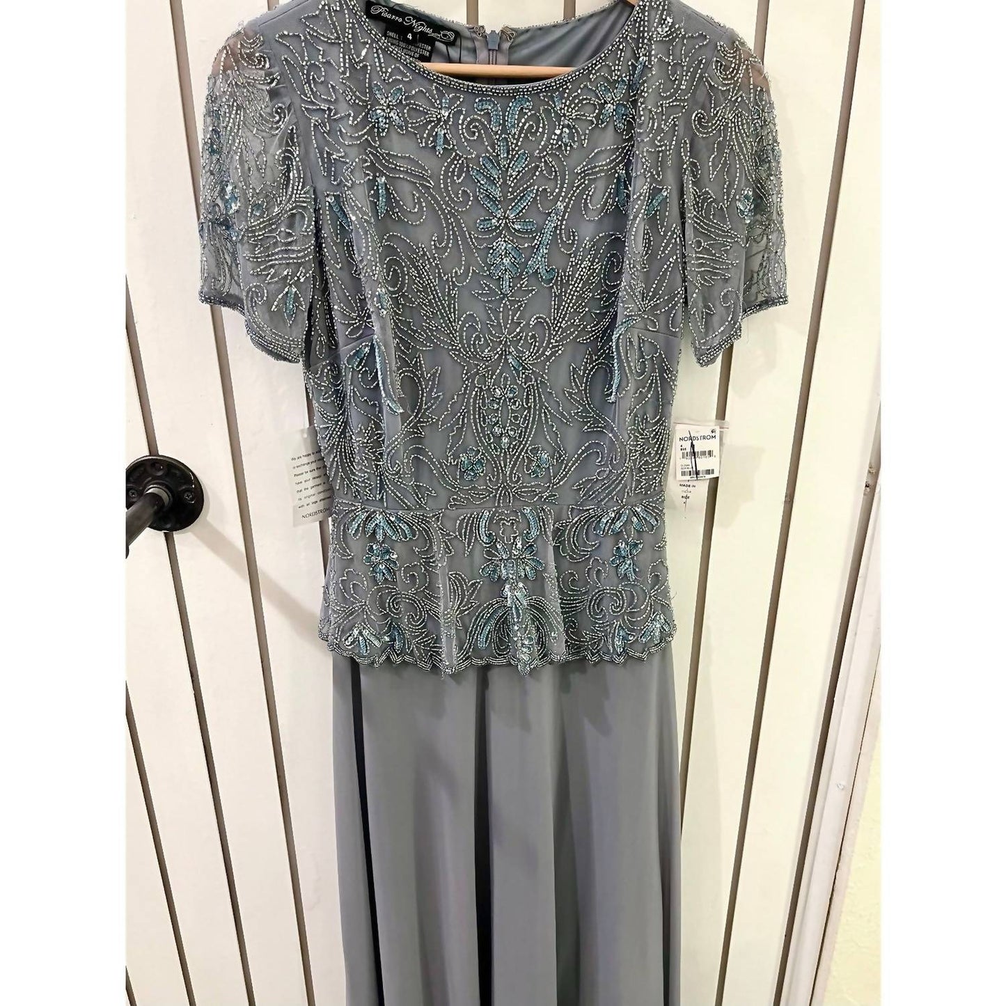 Maxikleid mit Perlen für Damen