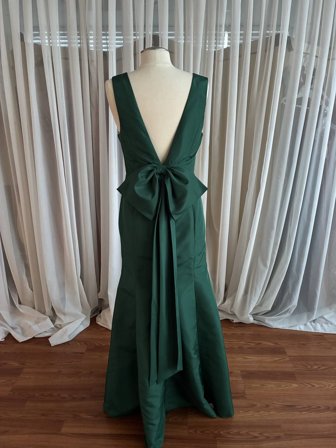 Damen-Crêpe-Kleid, knöchellang, ärmellos