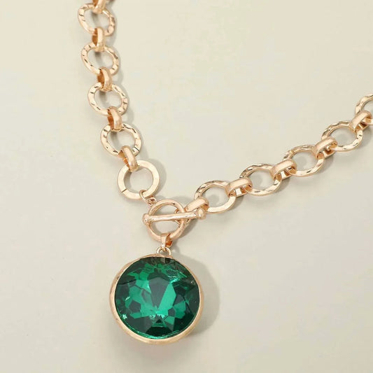 Women's Vivienne Bold Oval Gemstone Pendant Necklace