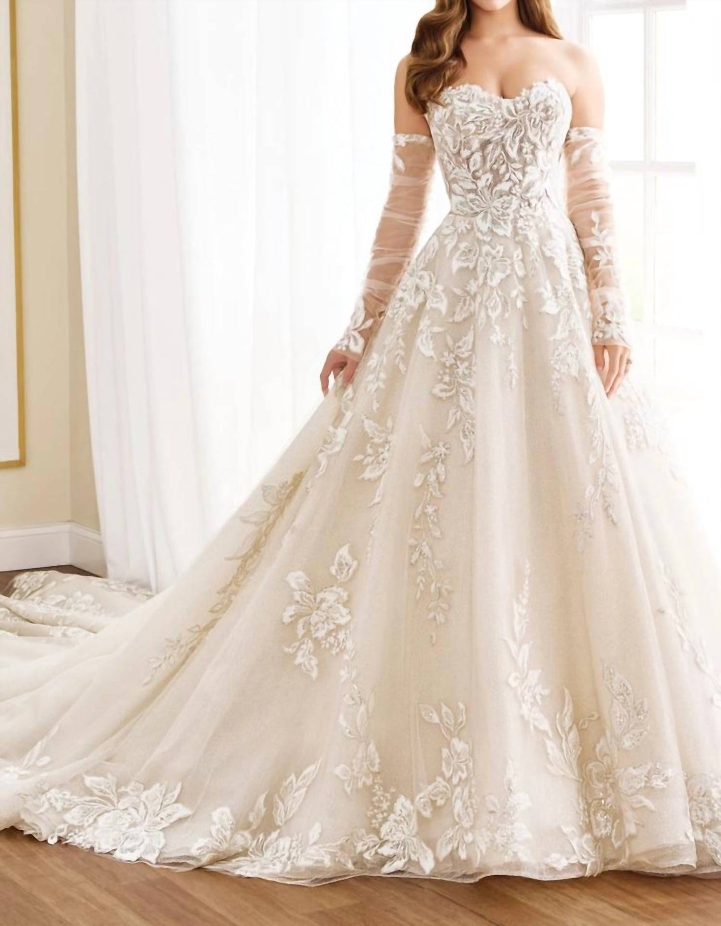 Amaryllis Ball Gown