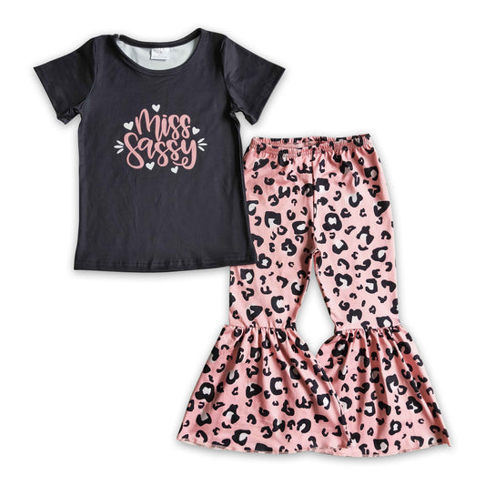Mädchen freches rosa Leoparden-Outfit