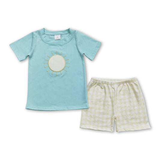 Sonnenhemd gelbe karierte Shorts Jungen Sommer-Outfits