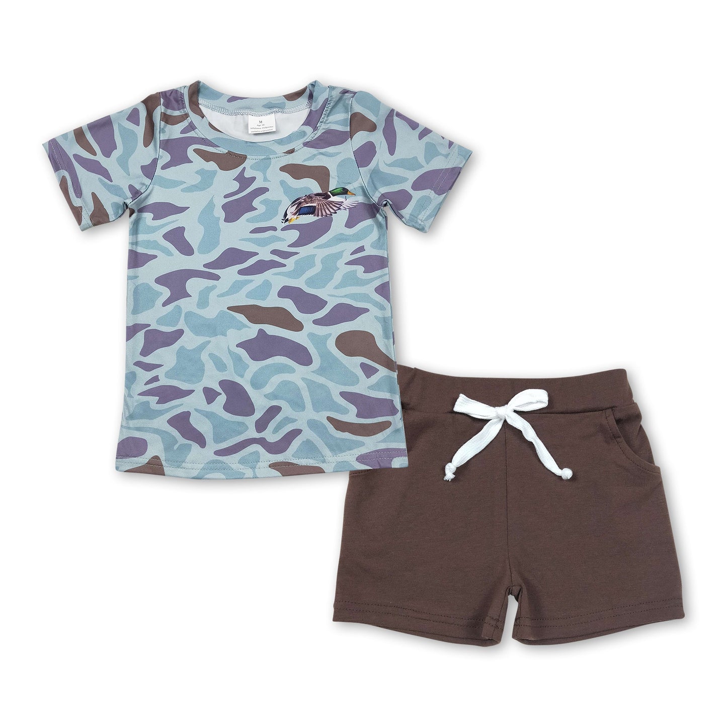 Kurzarm-Shirt Ententarnung braune Shorts Jungenkleidung