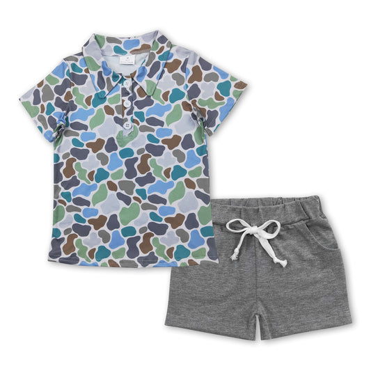 Grünes Camouflage-Poloshirt graue Shorts Kinder Jungen Kleidung