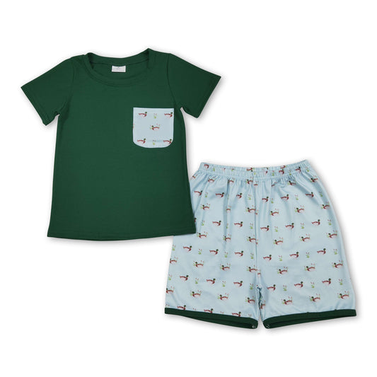 Grünes kurzärmeliges Oberteil Enten-Shorts für kleine Jungen Outfits