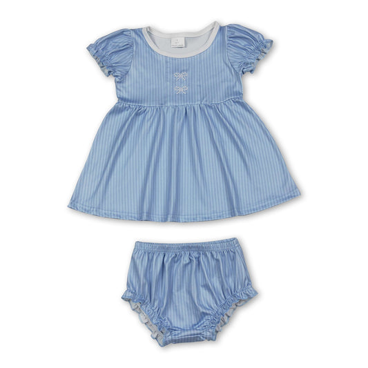 Gestreiftes Kurzarm-Tunika-Bummies-Mädchen-Set mit Schleifenstickerei