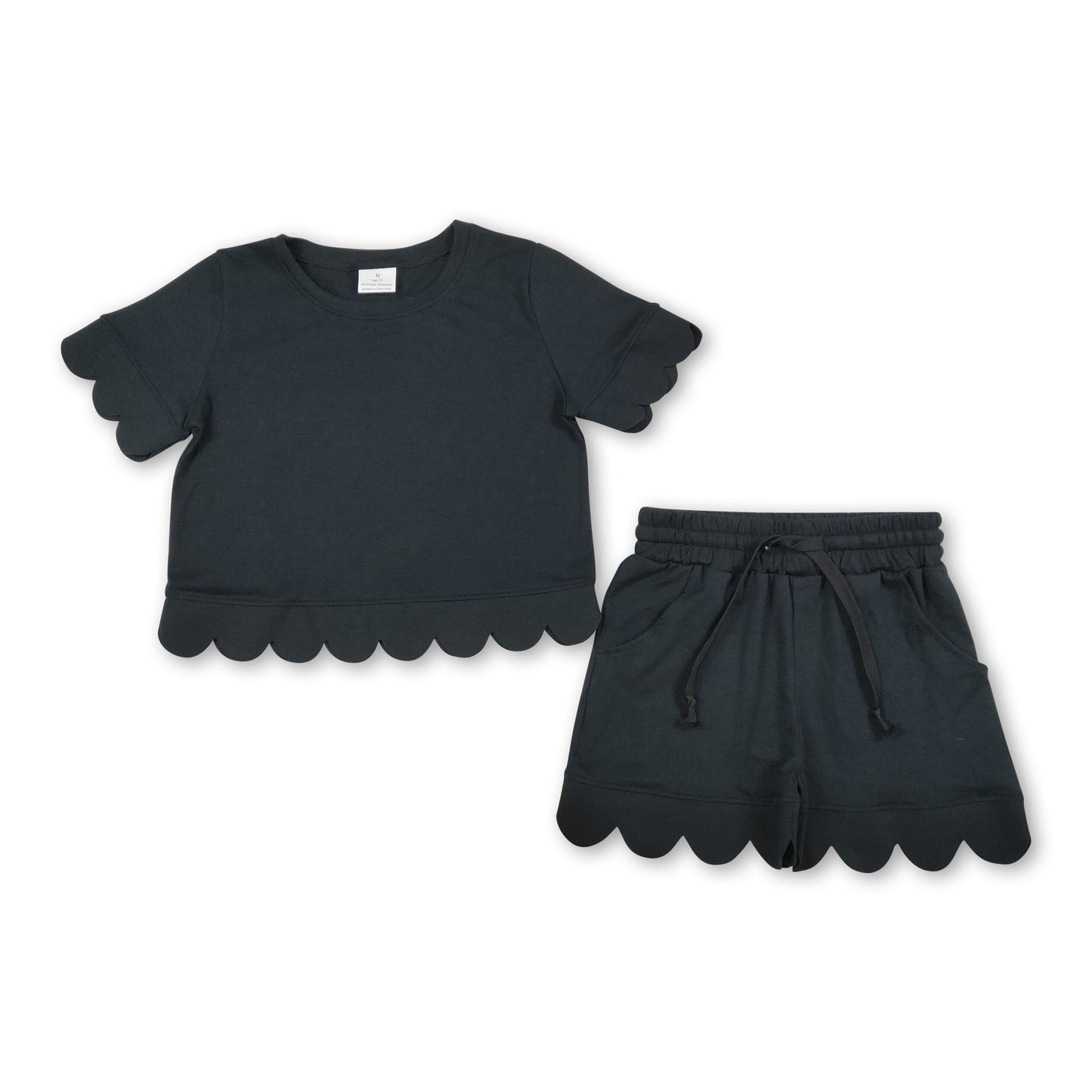 Kurzärmeliges schwarzes Muschelsaum-Top Shorts Mädchen Sommer-Outfit