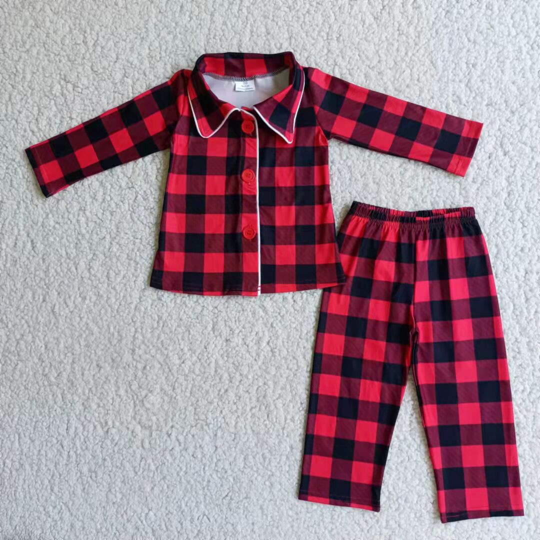 Jungen-Weihnachts-Pyjama im Büffel-Karo-Muster