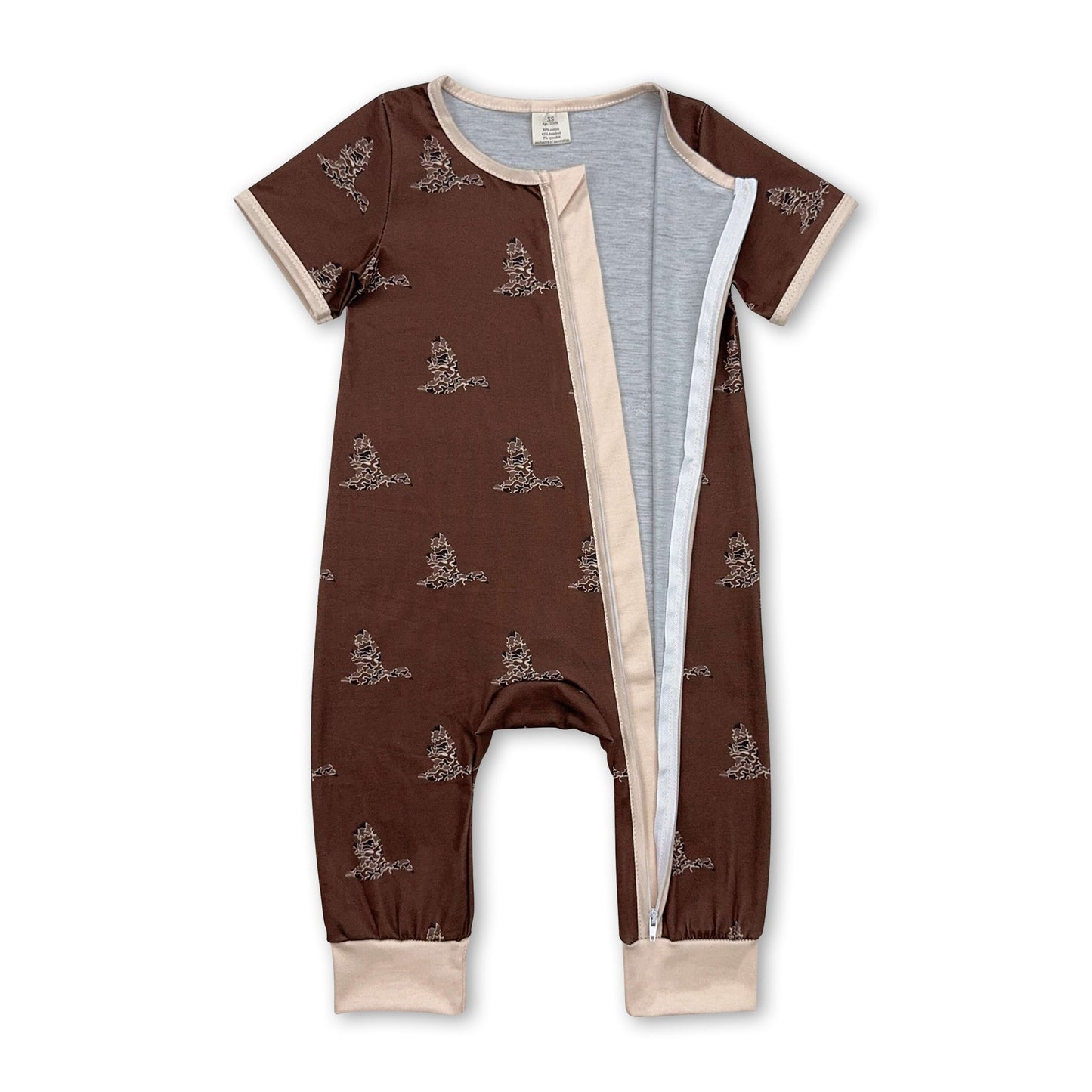 Kurzärmliger Baby-Schlafoverall mit Reißverschluss, braunem Camo-Entenmuster