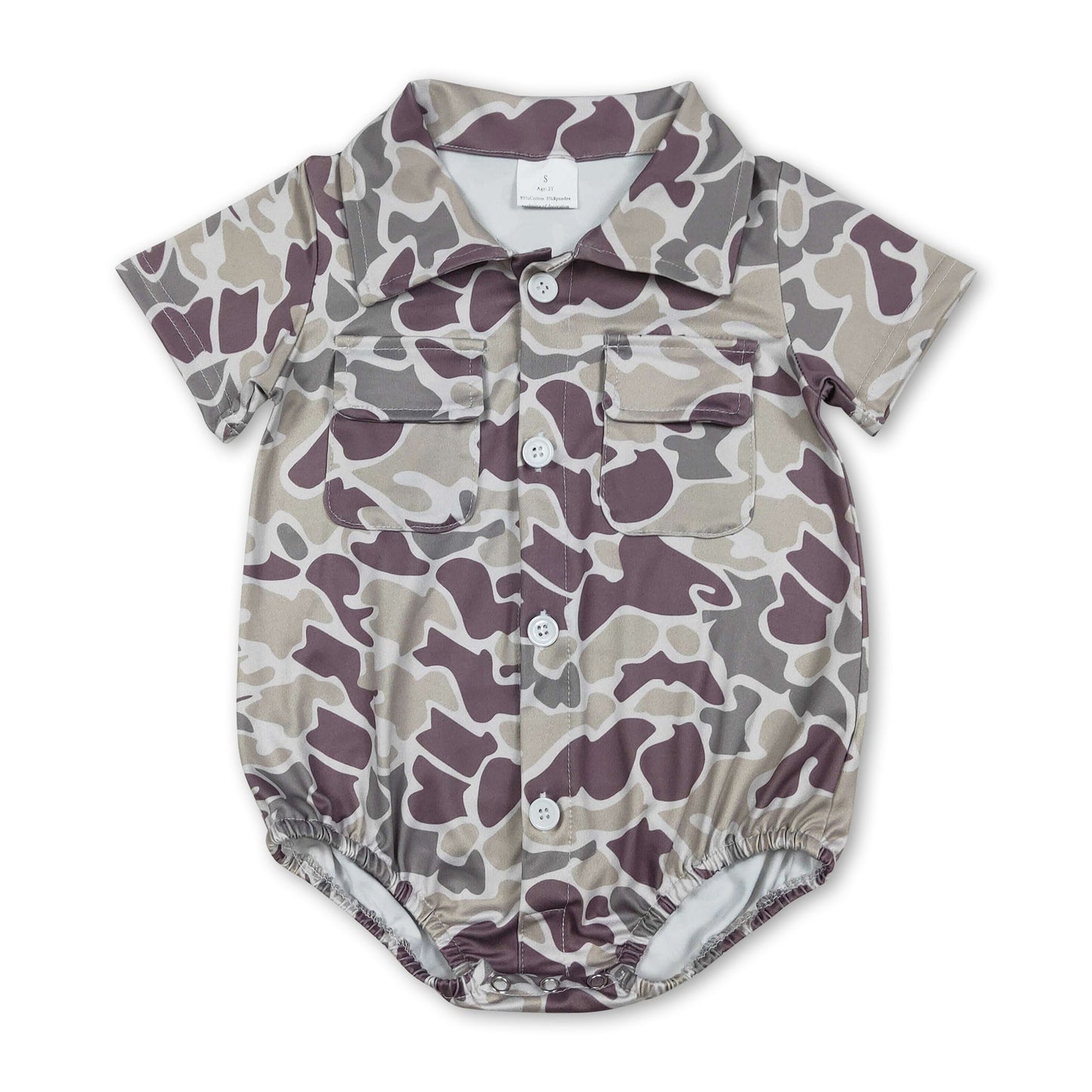 Kurzärmeliger Baby-Jungen-Strampler mit Camouflage und Knöpfen