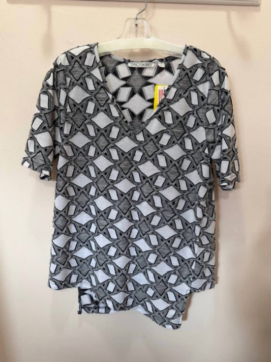 Women's Eyelash V-neck Asymmetrical Top