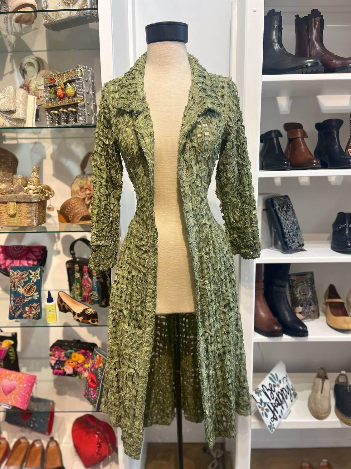WING LATTICE COAT
