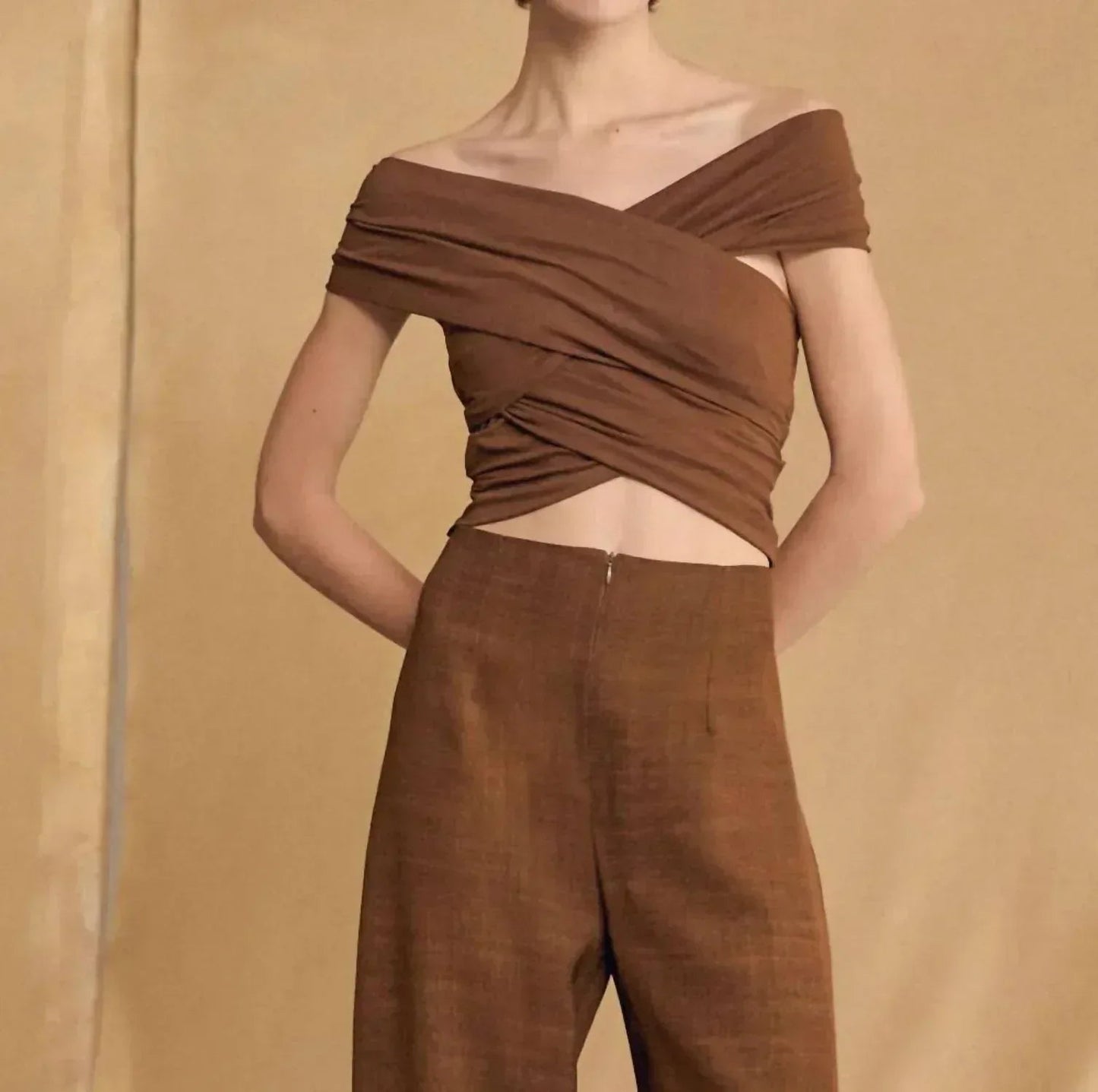 Canela Crop Top