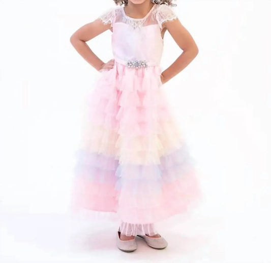 Kleid mit kurzen Ärmeln, abgestuften Stufen und Ombré-Farbverlauf für Kleinkinder