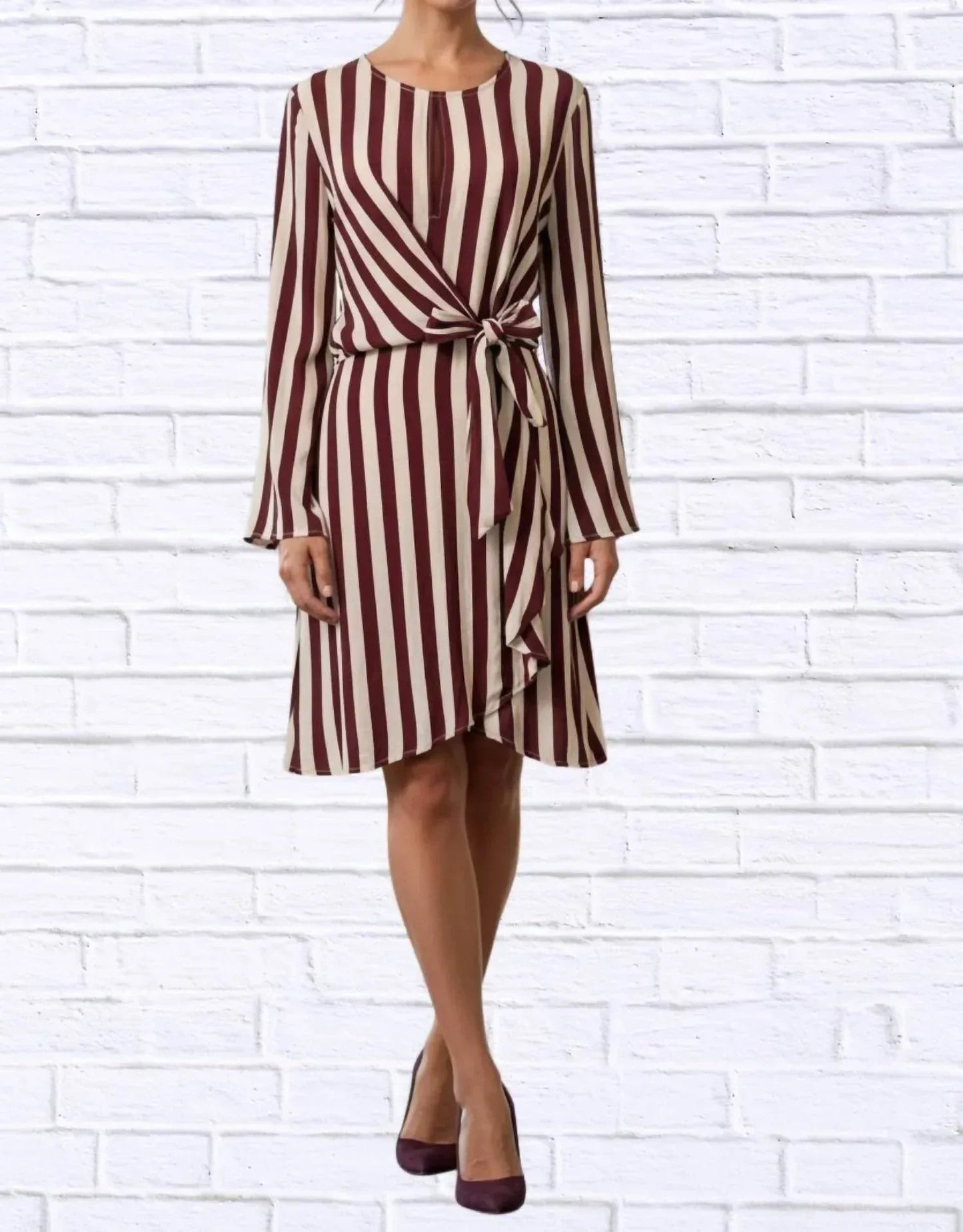 Langärmliges Wickelkleid