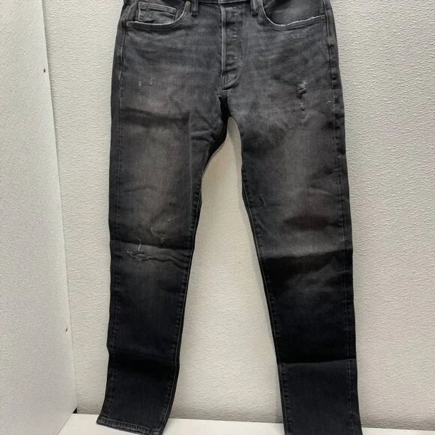 Herren Slim Fit Distressed Five-Pocket Jeans