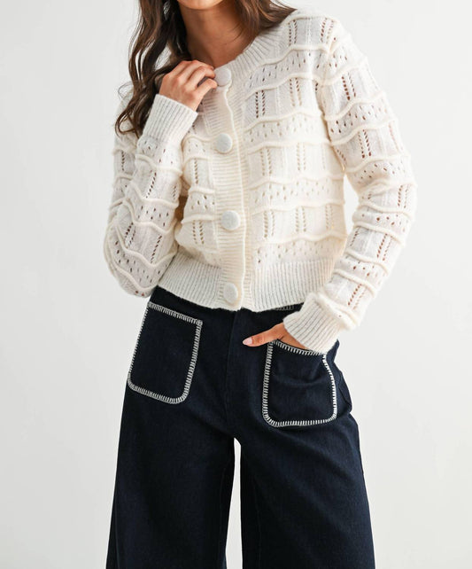 Strickjacke mit texturiertem Strick und Knopfleiste