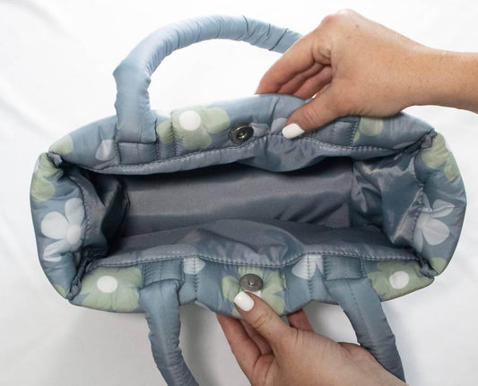 Daisy Puffer Bag