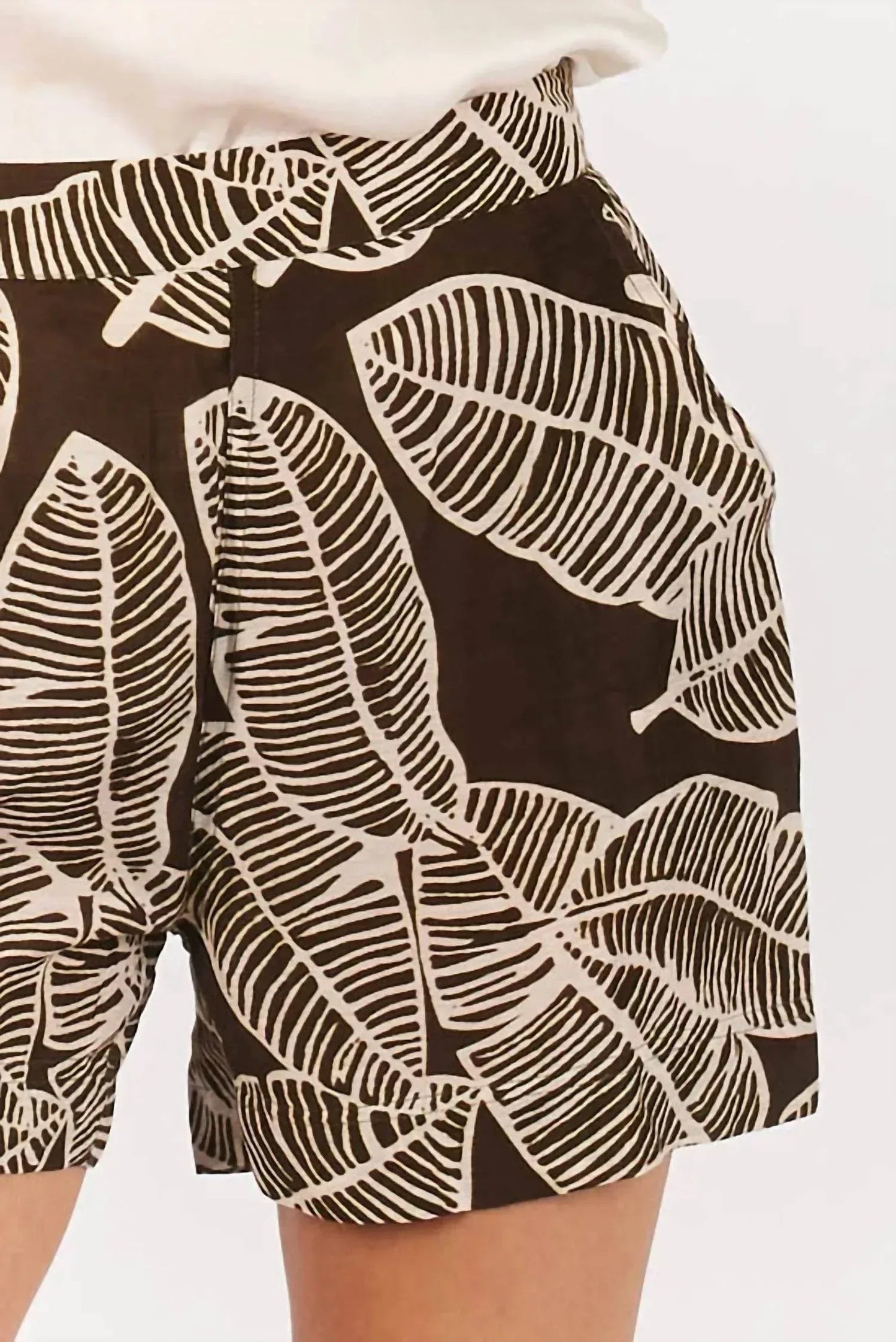 Pandang Lightweight Short