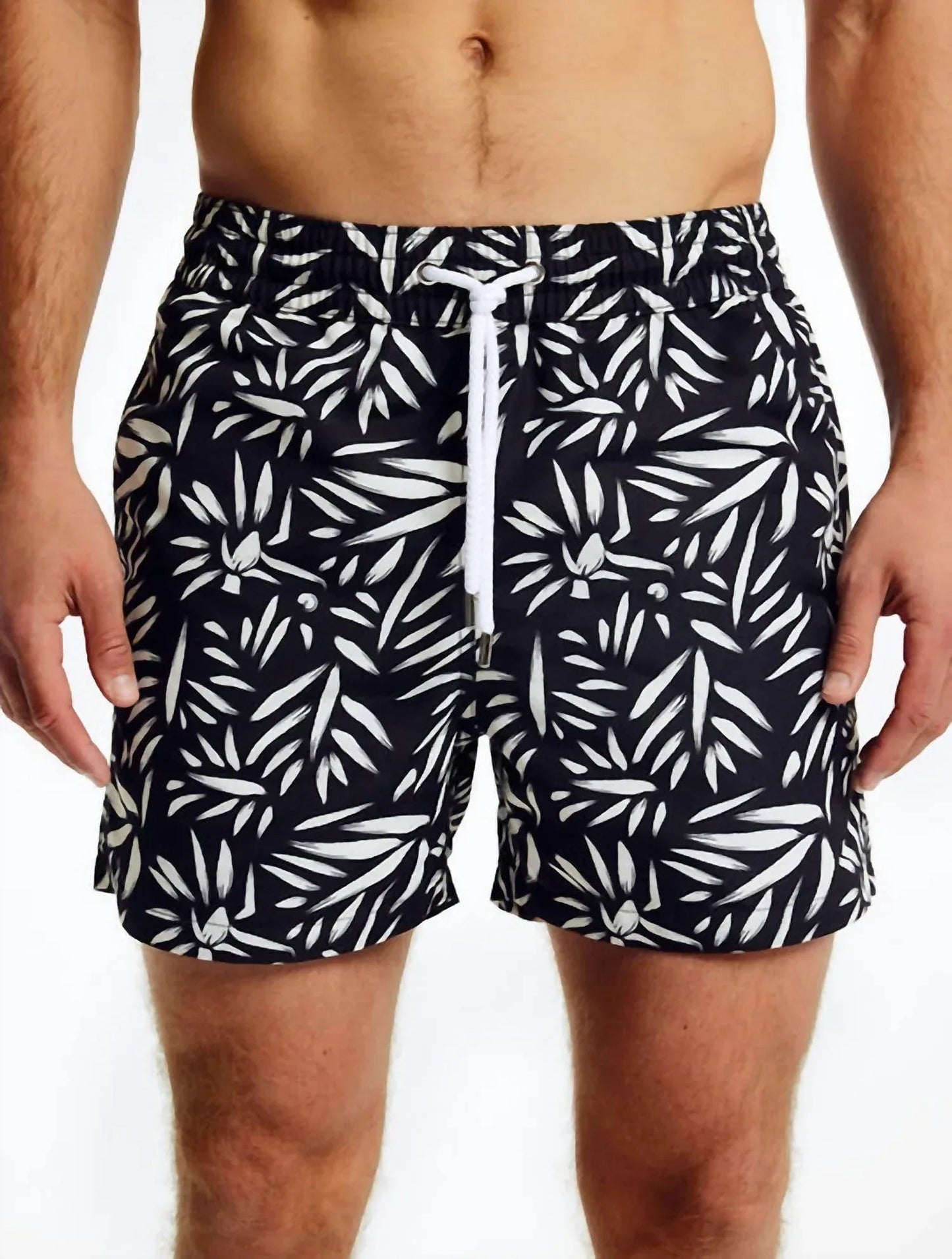 Sport-Badeshorts mit abstraktem Muster