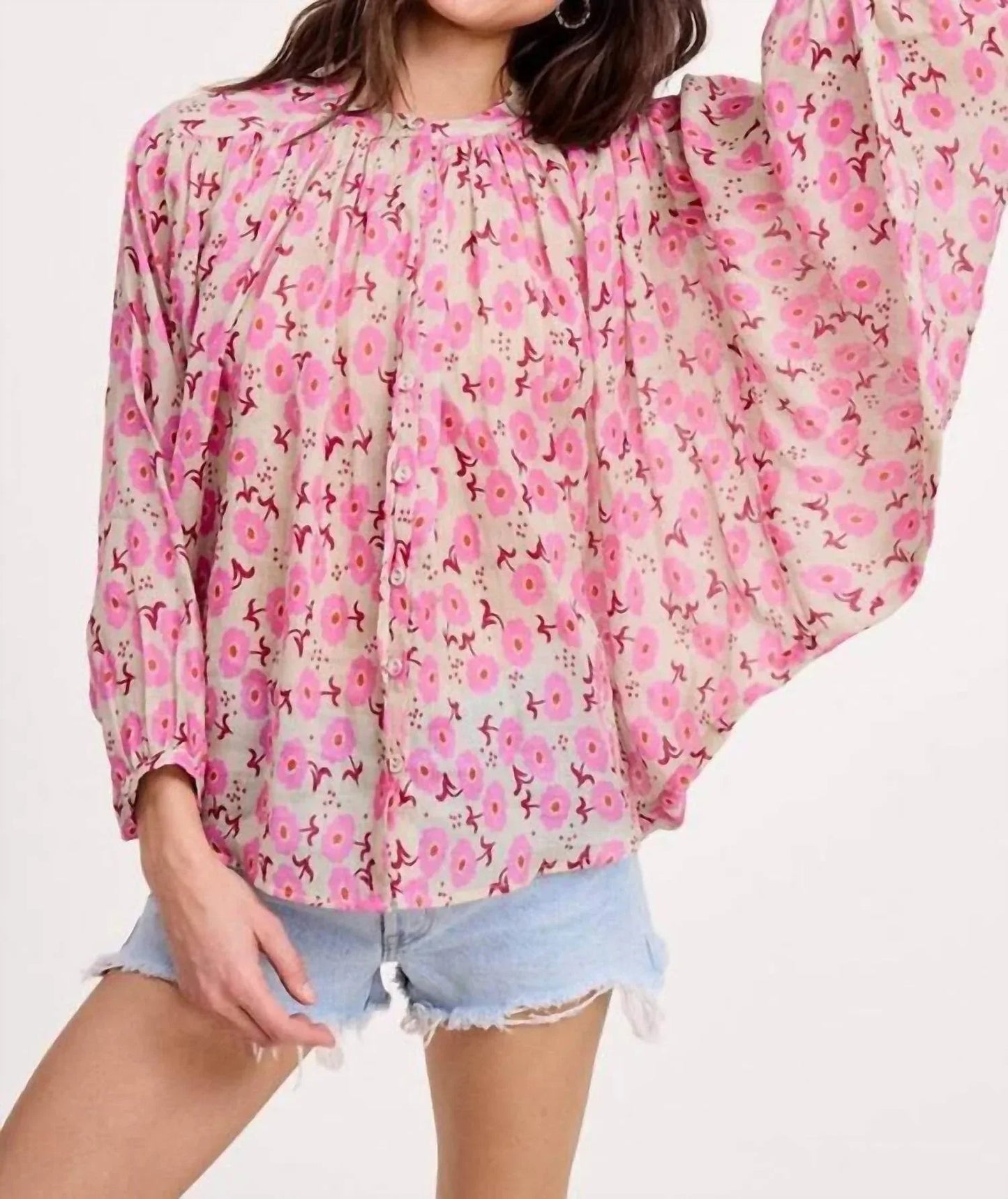 Lucie Blossom Bluse mit weiten Ärmeln