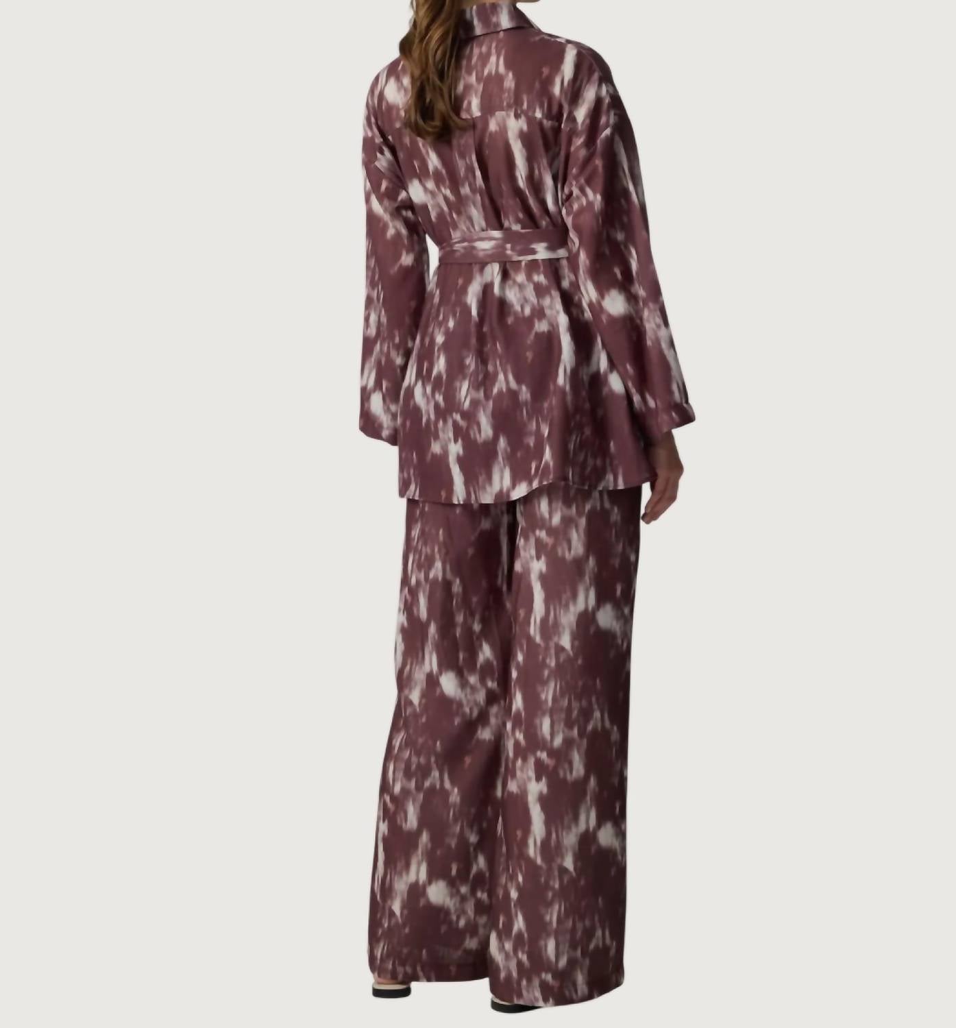 Gemustertes Hemd-Hosen-Set