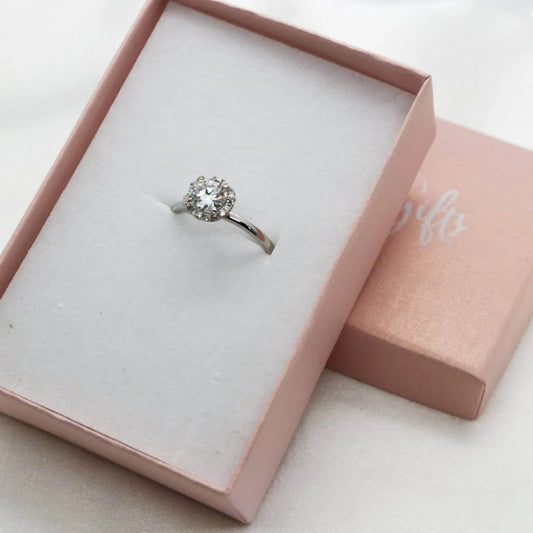 Women's Moissanite Halo Flower Ring