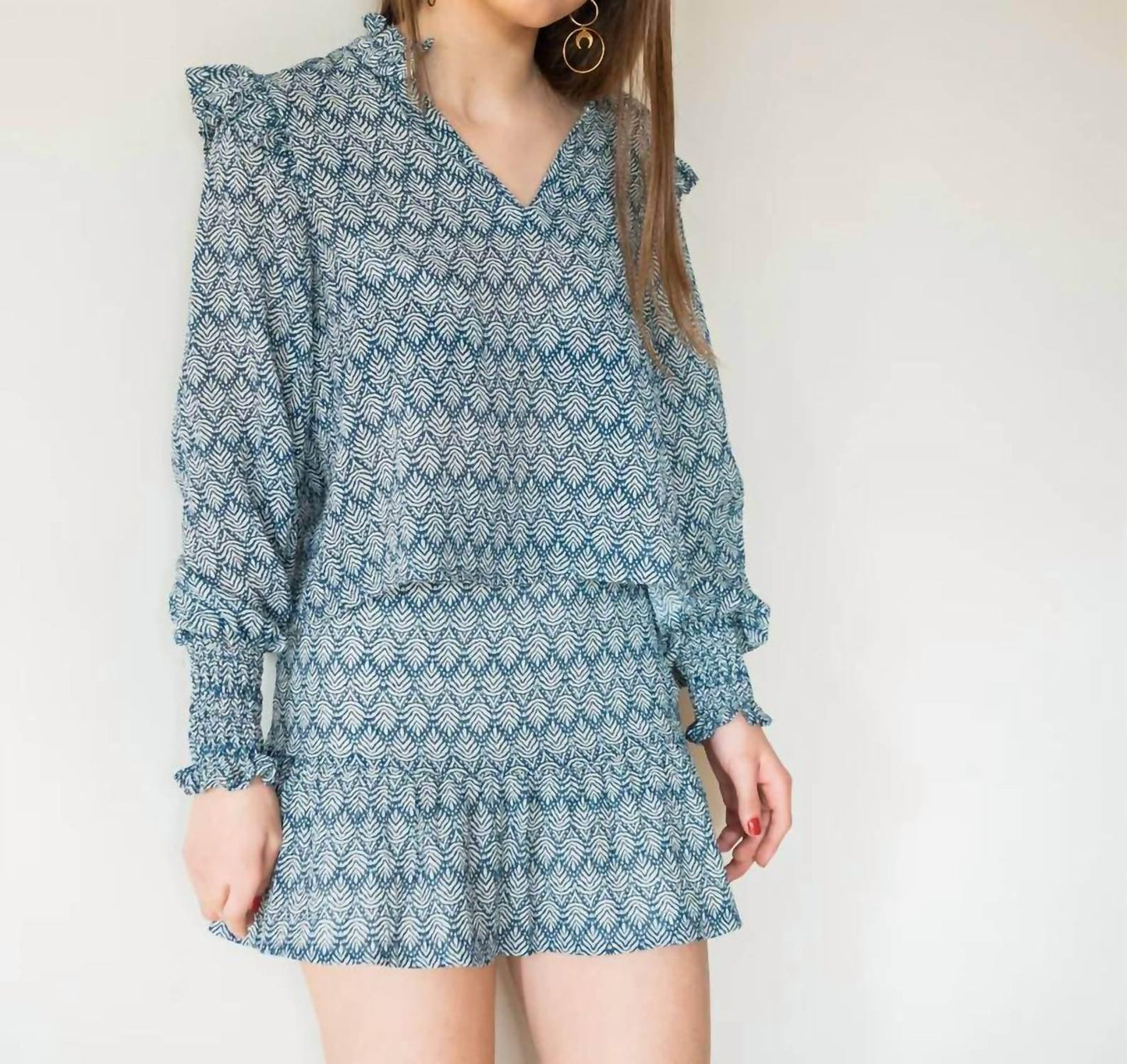 Bluse mit Rüschenschultern