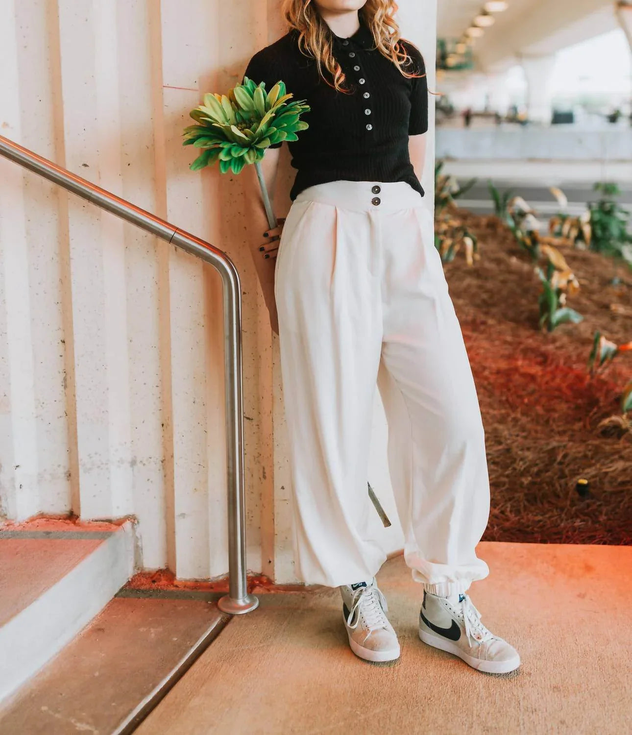 Molly Collared Short Sleeves Top