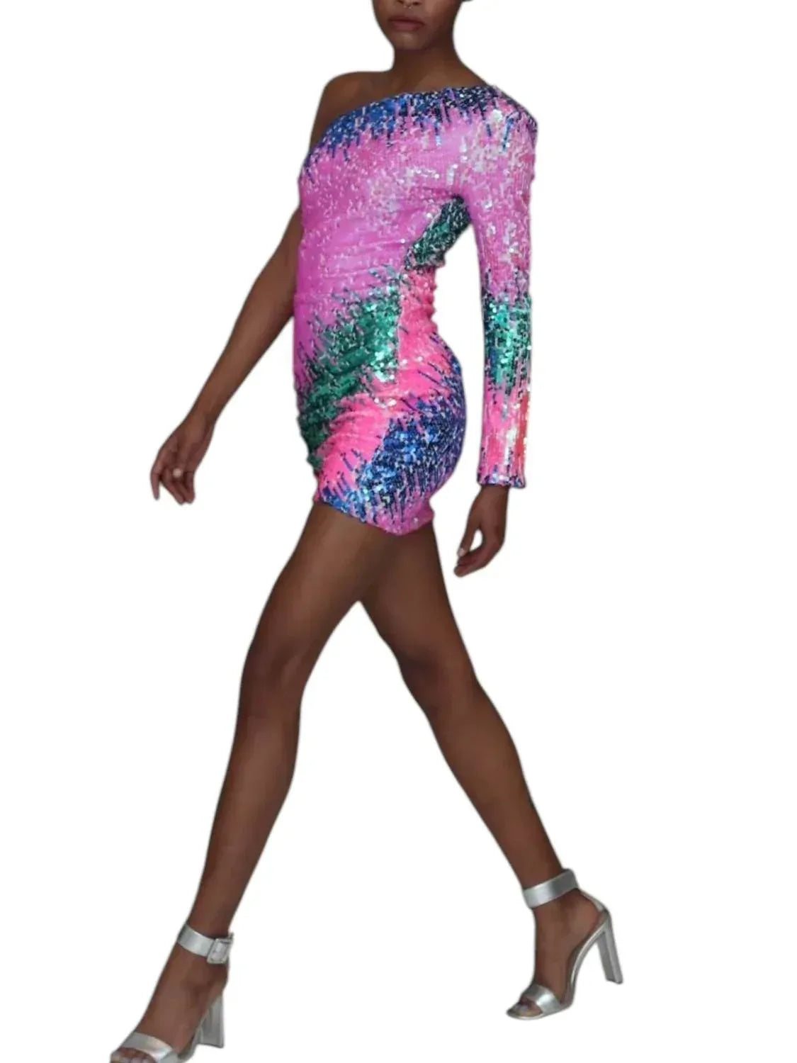 Perfektes Paillettenkleid