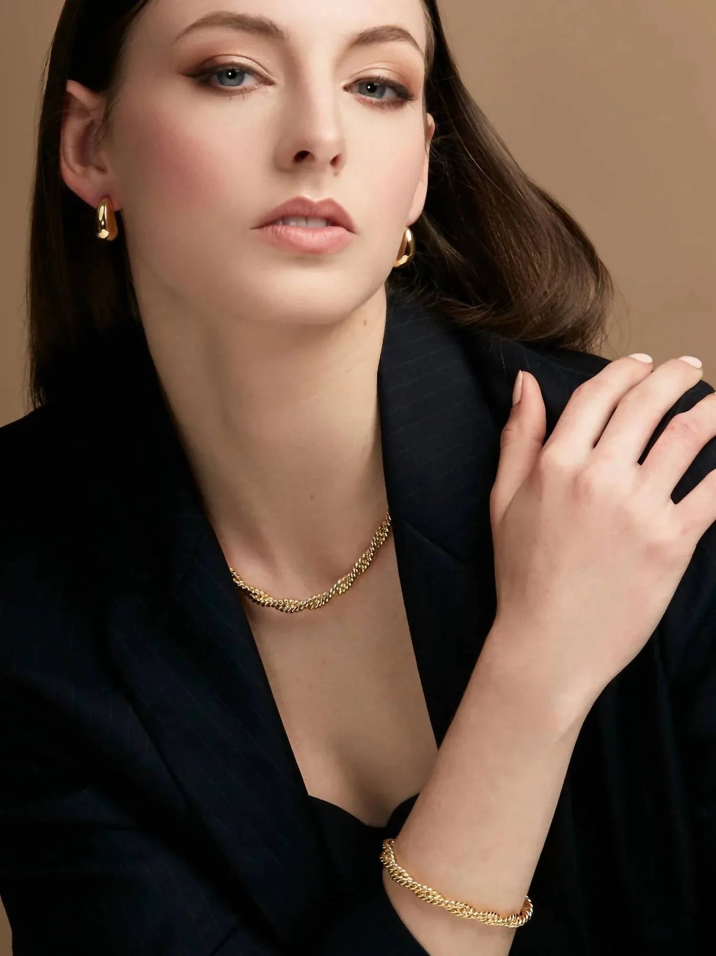 Geflochtenes Armband für Damen mit Gliedern