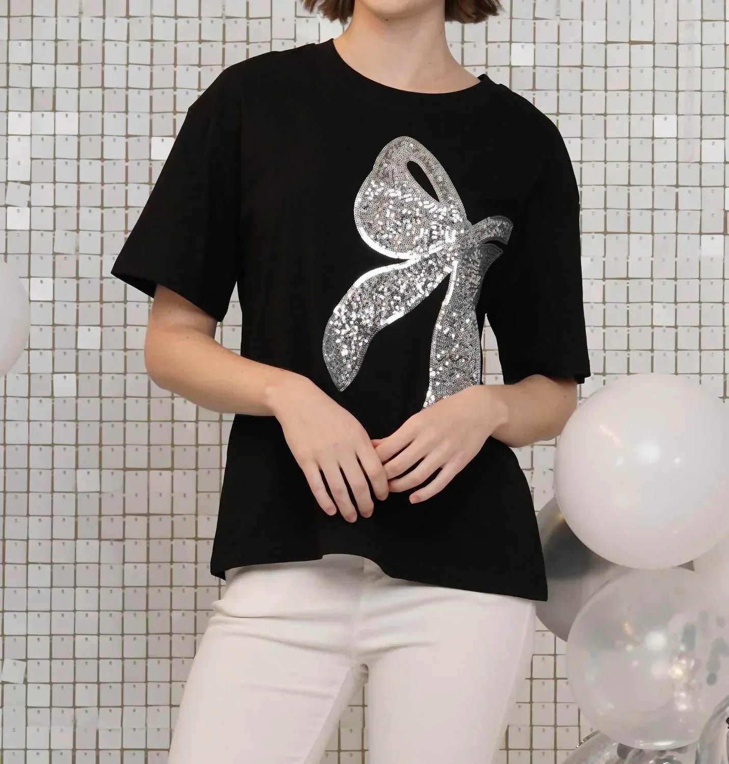 Glitzer-Schleifen-T-Shirt