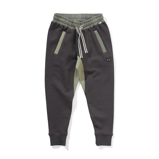 Jumpkross Hose