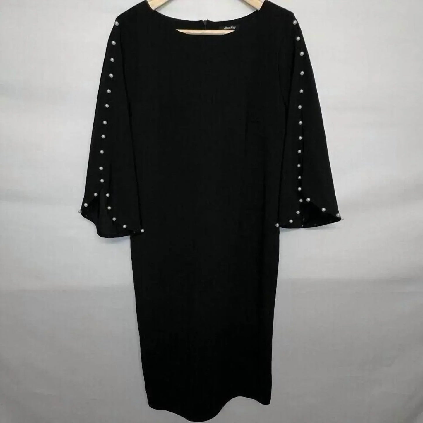 Elegantes und bequemes Midikleid