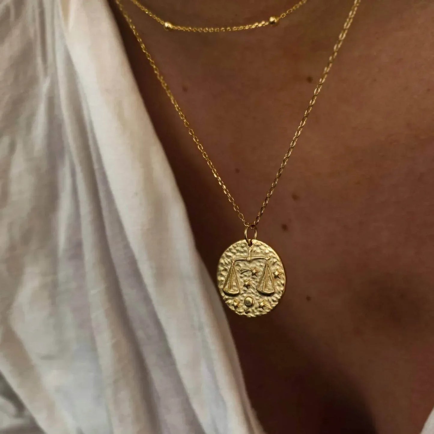 Women's Libra Waae Zodiac Sign Necklace