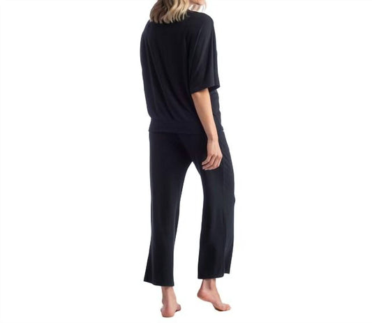 Dream Relaxed V-neck with Capri Lounge Set