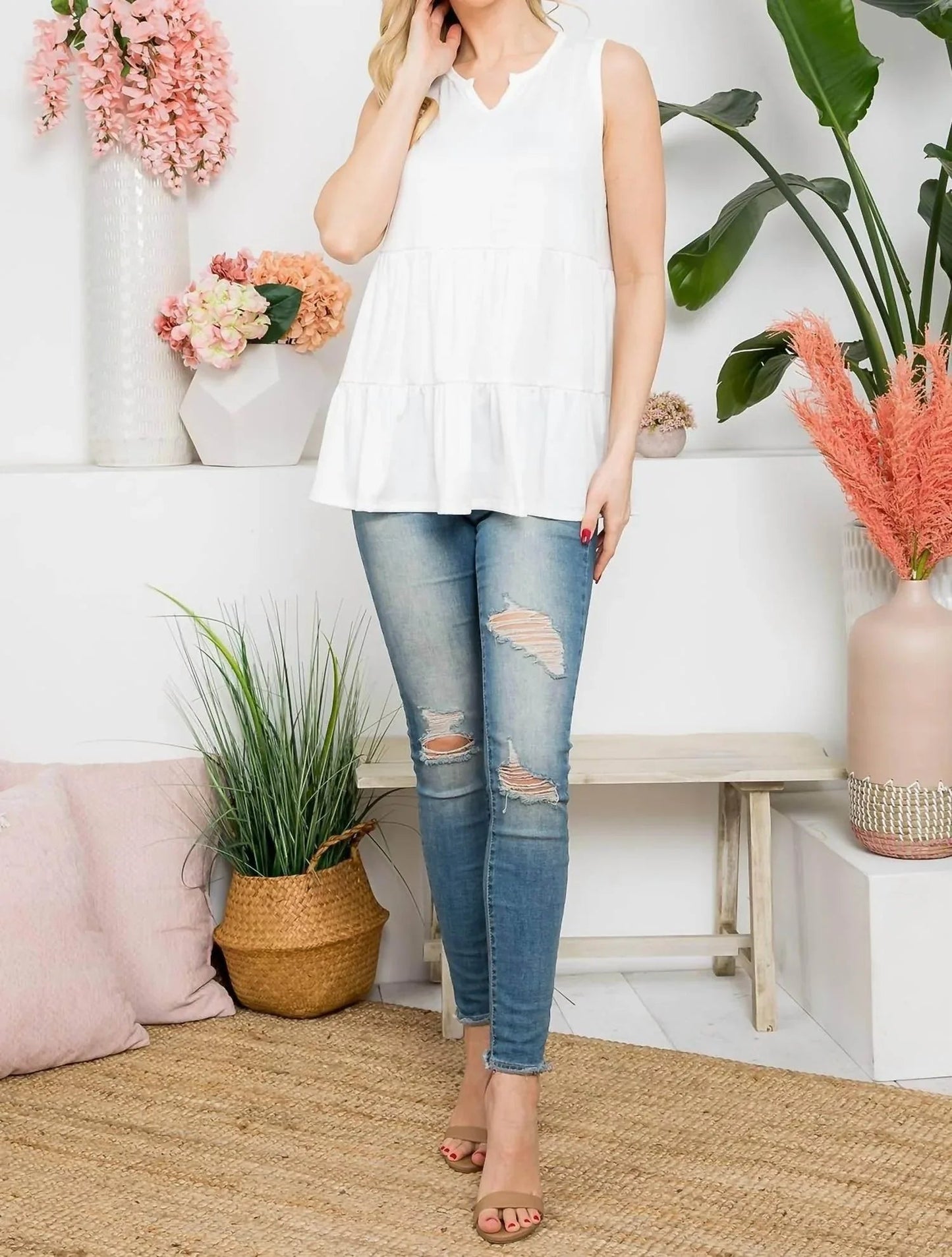 Knotch Neckline Tank Top