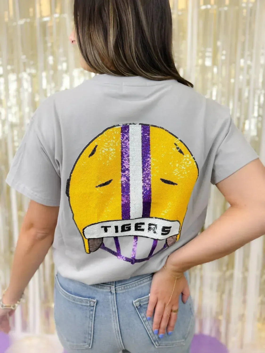 HUDDLE UP TEE