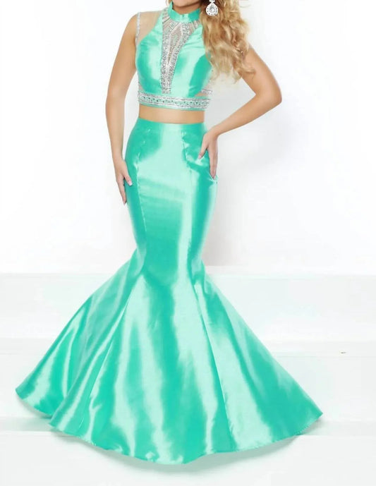 Maxikleid mit Neckholder