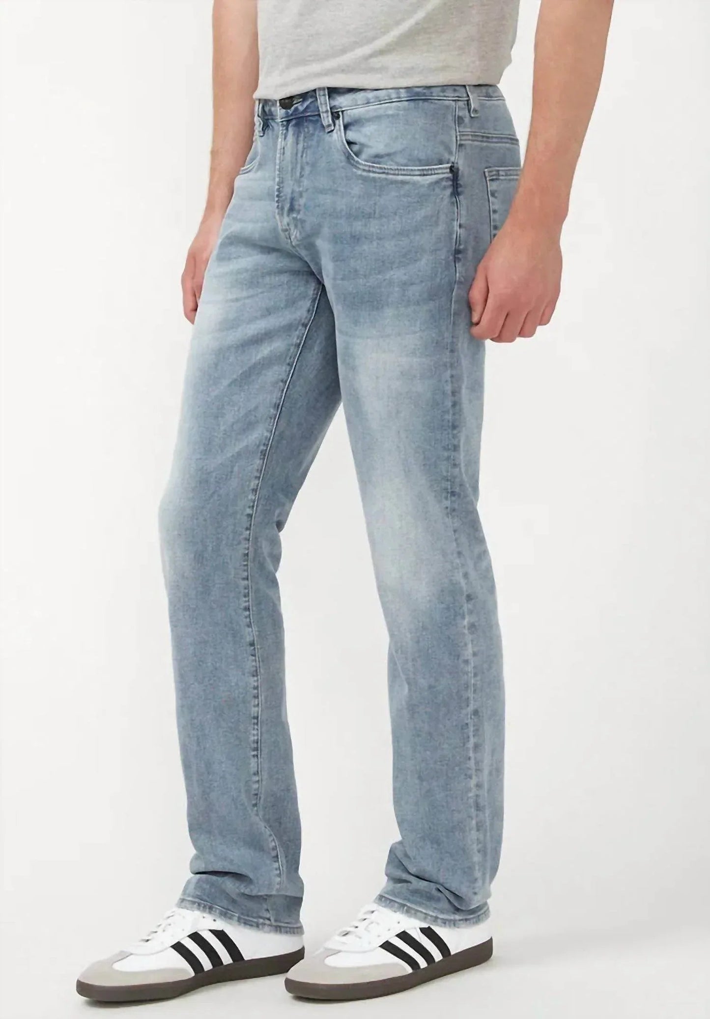 Straight Leg „Six“-Jeans