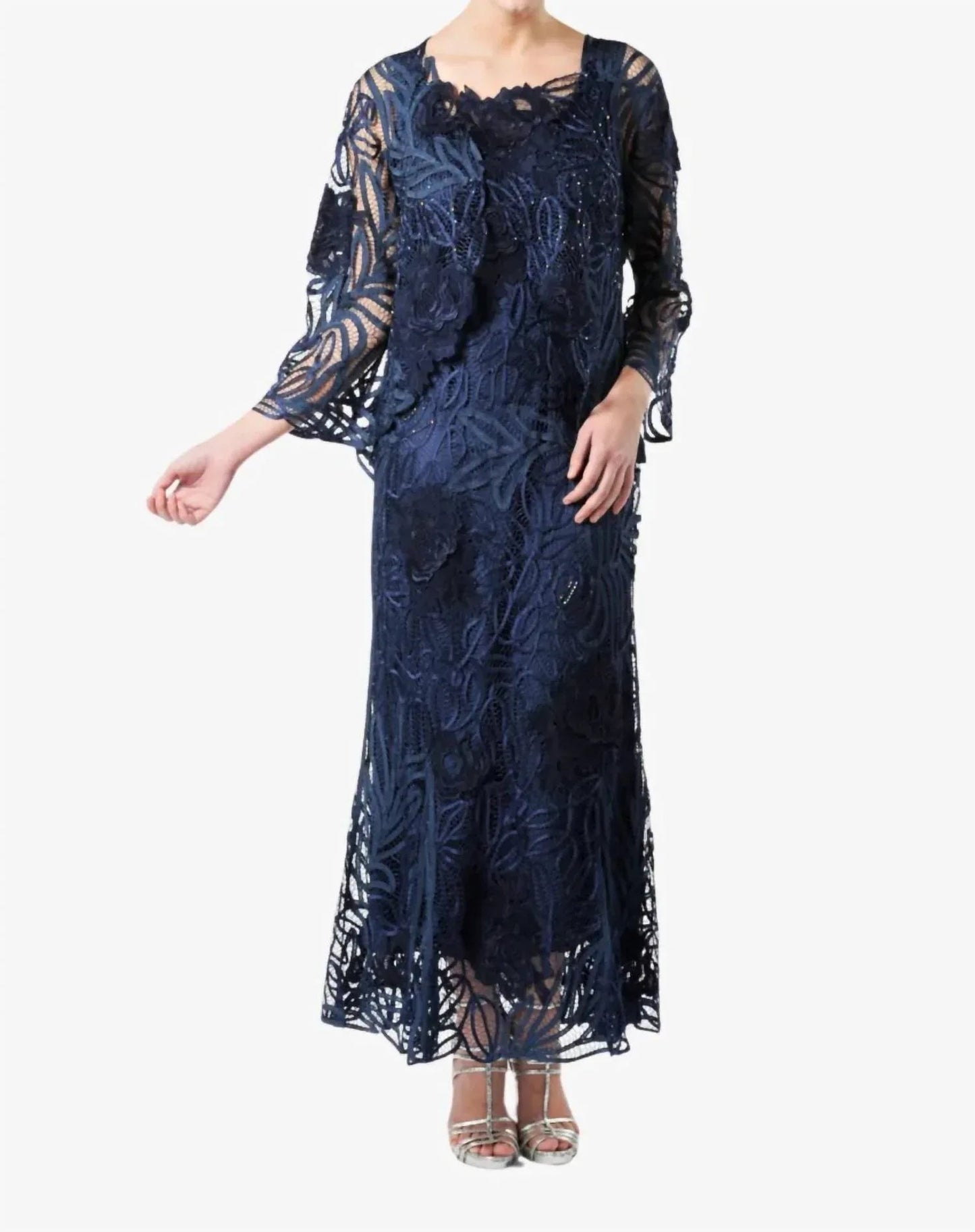 Set aus besticktem Spitzenkleid und Jacke mit Rosenmotiv